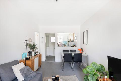1 bedroom flat for sale, Orsett Terrace, London, W2