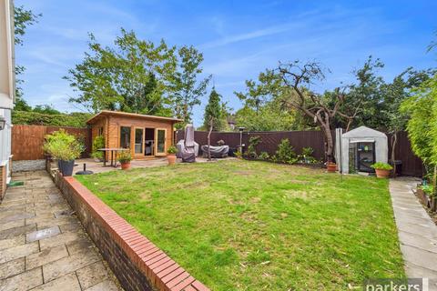 4 bedroom detached house for sale, Reading Road, Reading RG5