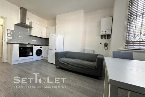 1 bedroom apartment to rent, Evington Road, Off London Road, Leicester