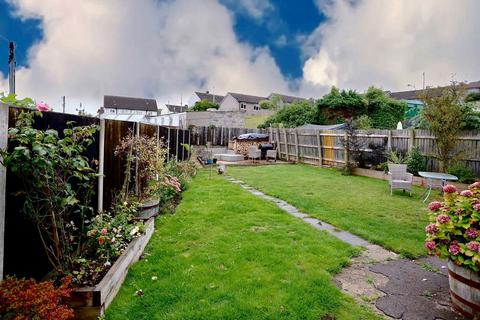 83 Brynglas, Gilwern, Abergavenny, NP7 0BN