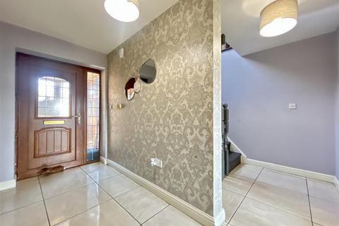 5 bedroom detached house for sale, Halesowen Road, Cradley Heath