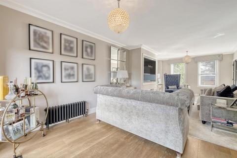 5 bedroom detached house for sale, Noak Hill Road, Billericay