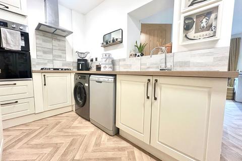 3 bedroom terraced house for sale, The Straits, Dudley DY3