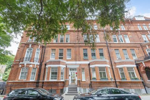 3 bedroom apartment for sale, Elm Park Gardens, London, SW10