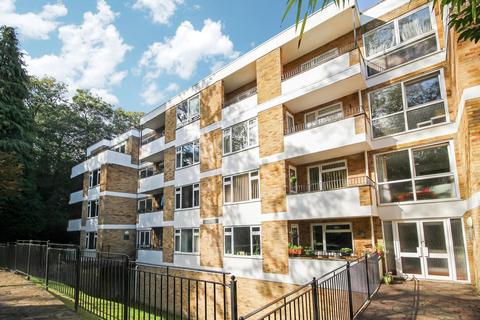 Surrey Road, WESTBOURNE, BH4