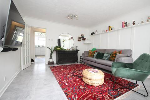 2 bedroom apartment for sale, Surrey Road, WESTBOURNE, BH4
