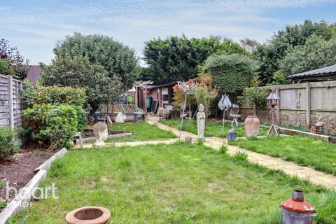 Westwood Avenue, March