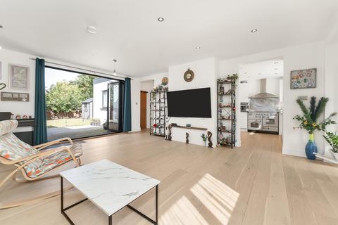 3 bedroom semi-detached house for sale, Babraham Road, Cambridge, Cambridgeshire