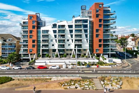 2 bedroom apartment to rent, The Leas, Westcliff-On-Sea