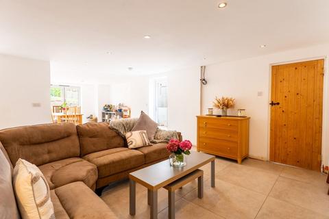 4 bedroom semi-detached house for sale, Llanvihangel Crucorney, Abergavenny, NP7
