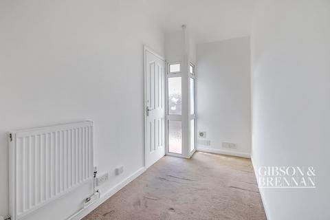 27 Albyns, Langdon Hills, Basildon, SS16 6LH