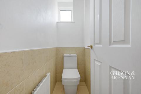 27 Albyns, Langdon Hills, Basildon, SS16 6LH