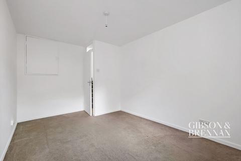 27 Albyns, Langdon Hills, Basildon, SS16 6LH