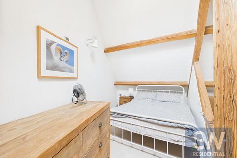 2 bedroom apartment for sale, Centaur House, Great George Street, Leeds