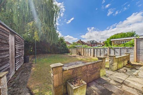 3 bedroom semi-detached house for sale, Macleod Road, Horsham RH13