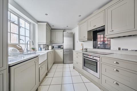 undefined, High Street, Reading RG10