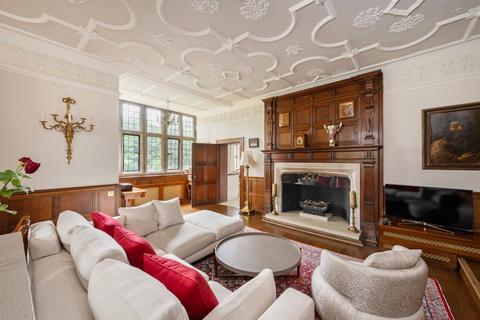 3 bedroom apartment for sale, Moreton House, Holly Walk