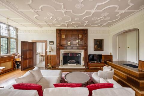 3 bedroom apartment for sale, Moreton House, Holly Walk