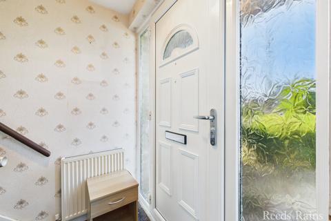 2 bedroom semi-detached house for sale, Clapham Avenue, East Yorkshire HU8