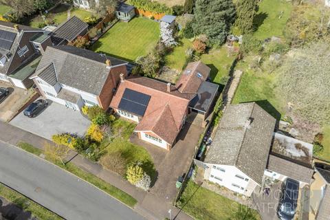 3 bedroom bungalow for sale, Brettingham Avenue, Cringleford