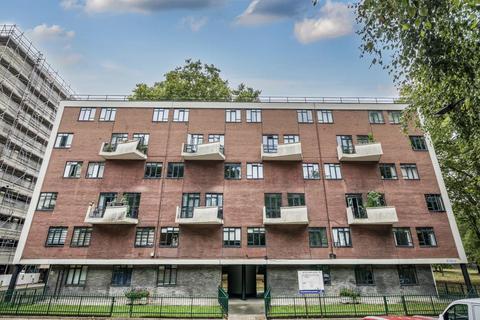 Hallfield Estate, London, W2