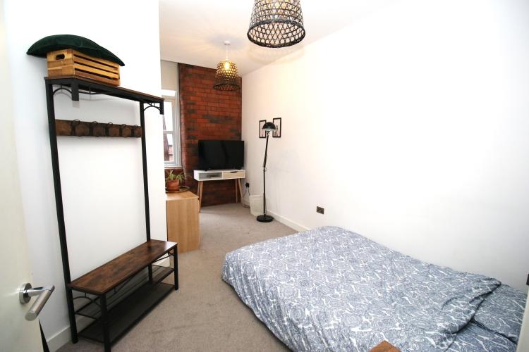 Bedroom 2 2