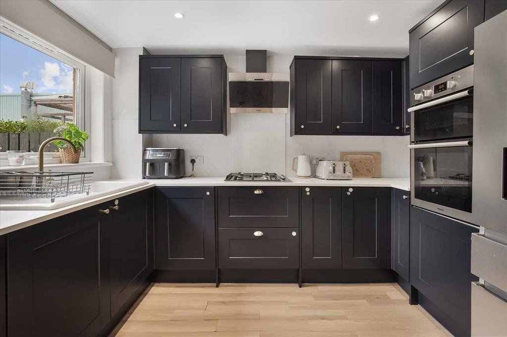 Kitchen (1)
