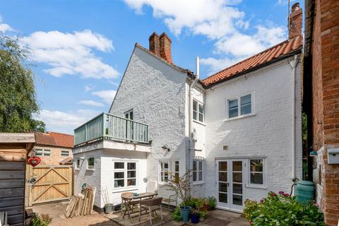 4 bedroom detached house for sale, Loughbon, Orston