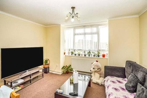 1 bedroom flat for sale, Crown Meadow, Slough SL3