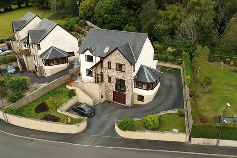 4 bedroom detached house for sale, Forest Road, Lampeter, SA48