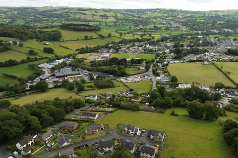 4 bedroom detached house for sale, Forest Road, Lampeter, SA48