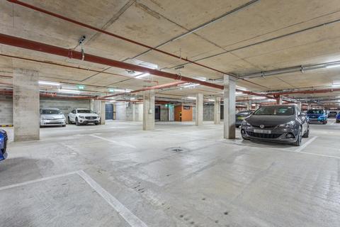 2 bedroom apartment for sale, Cranton Avenue, Hayes UB3