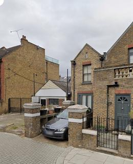 Industrial unit to rent, Altenburg Gardens London SW11 1JJ