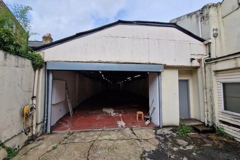 Industrial unit to rent, Altenburg Gardens London SW11 1JJ