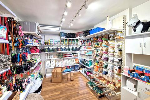 Retail property (high street) to rent, 18 Battersea Rise London SW11 1EE