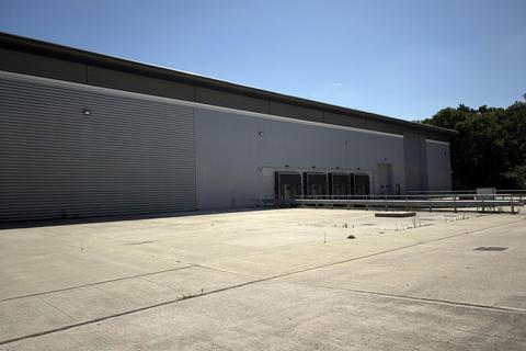 Warehouse to rent, Crockfold Ln Basingstoke RG24 8YH
