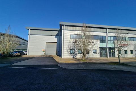 Warehouse to rent, 9 Greywell Rd Basingstoke RG24 7NG