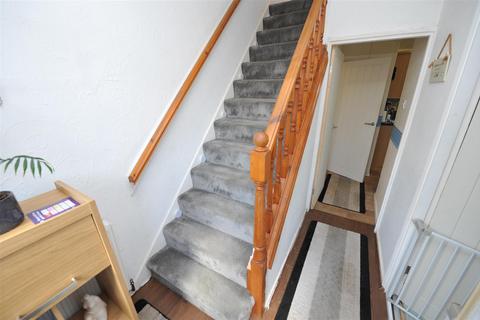 undefined, Farm Hill Road, BD10