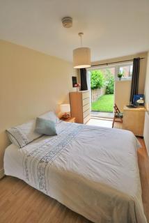 undefined, School Grove, Manchester M20
