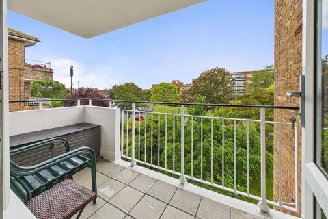 2 bedroom flat for sale, Windlesham Court, 48a, Grand Avenue, Worthing, BN11