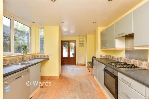 4 bedroom terraced house for sale, Queens Road, Ramsgate CT11