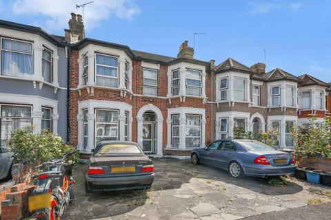Elgin Road, Seven Kings, IG3