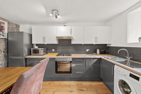 1 bedroom ground floor flat for sale, Henderson Street, Bridge of Allan, FK9