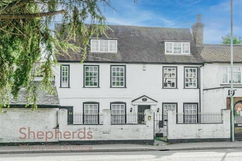 37 High Road, Wormley, Broxbourne, EN10 6HT