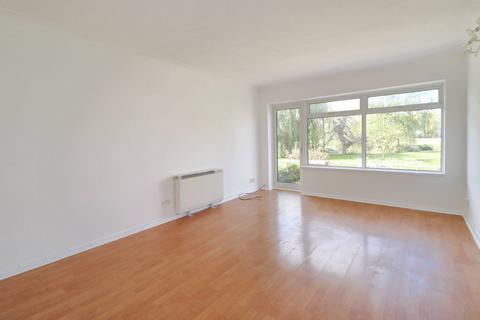 2 bedroom ground floor flat for sale, Esher Road, Hersham KT12