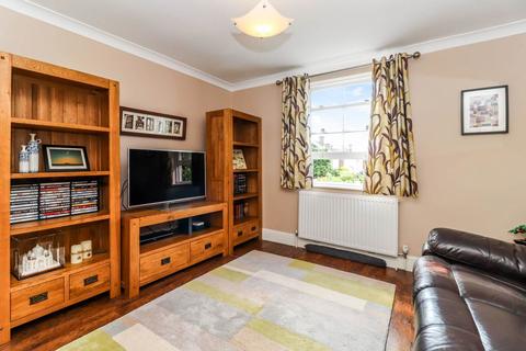 81 Upper Paddock Road, Watford, WD19 4GY