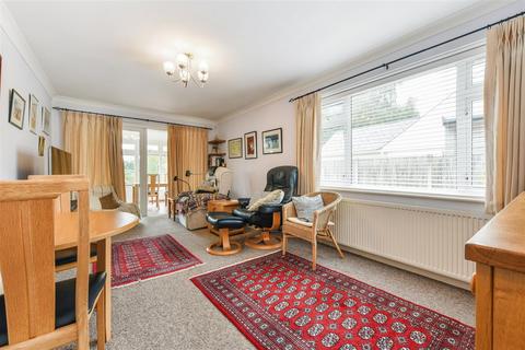 undefined, Longmead, Walberton
