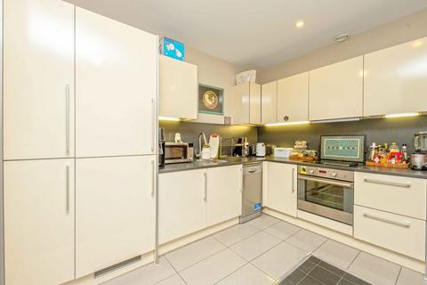 undefined, Union Lane, Isleworth TW7