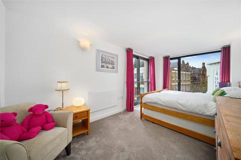 2 bedroom penthouse for sale, Northington Street, WC1N