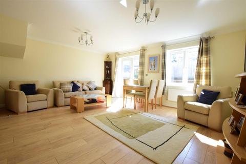 1 Overton Drive, Caversham, Reading, RG4 5DN
